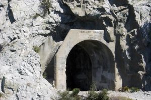 Mueller Tunnel 2006, Mount Lowe fire road