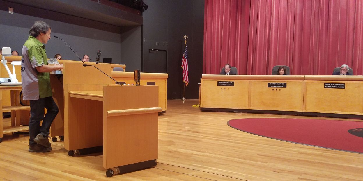 Steve Messer speaks before the commission